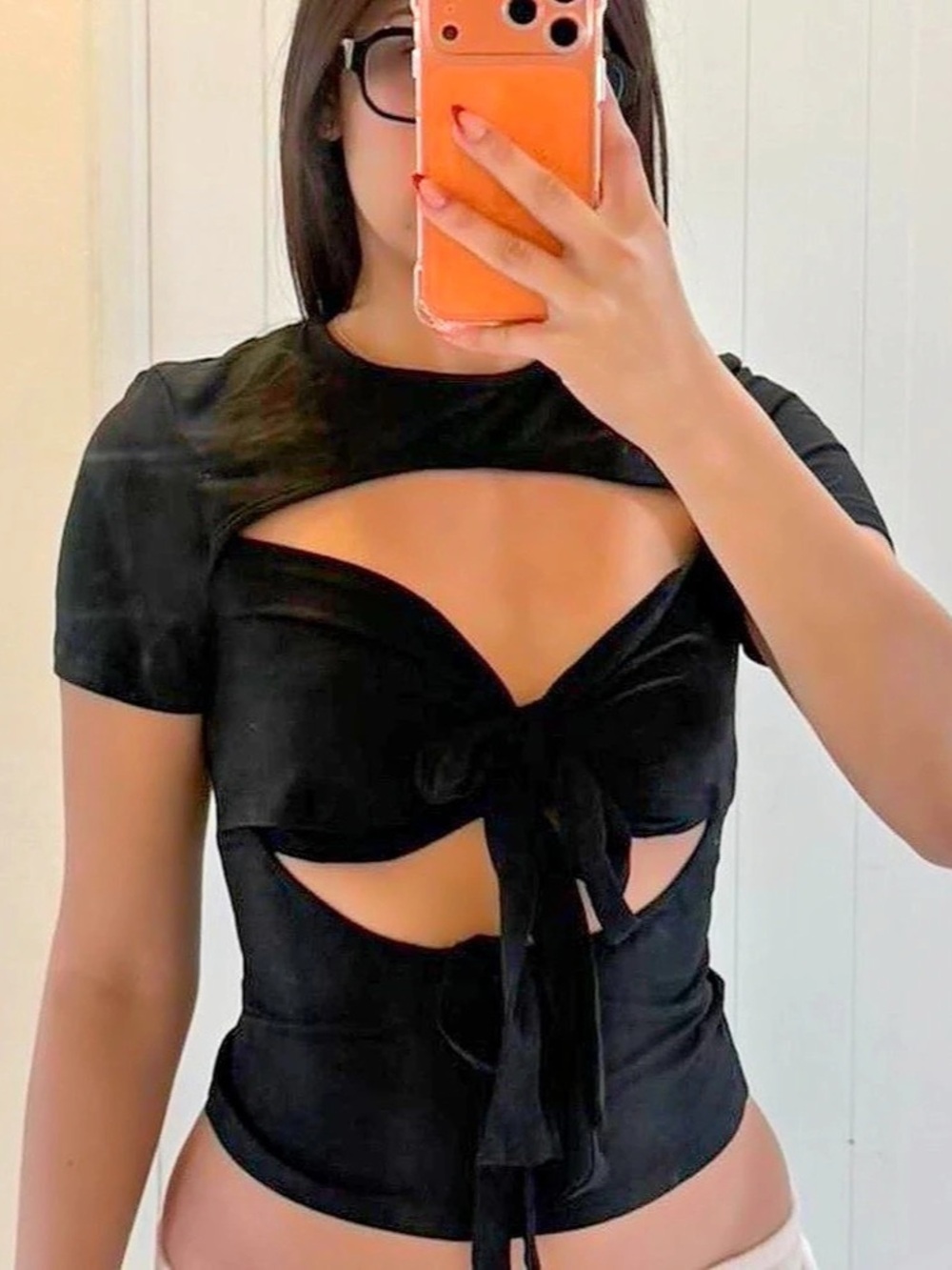 SHEIN Cutout Tie-Front Top S Like New